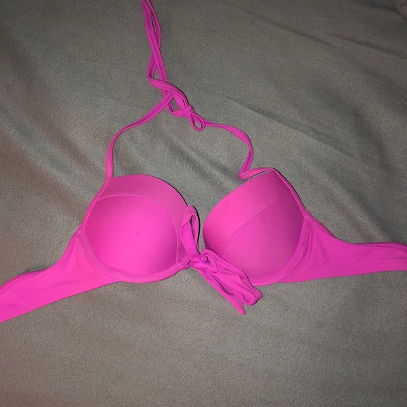 Arie Bathing suit top - Picture 1 of 1